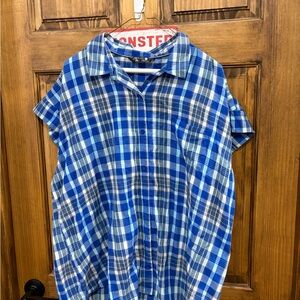 Lee Blue and White Plaid Casual Shirt